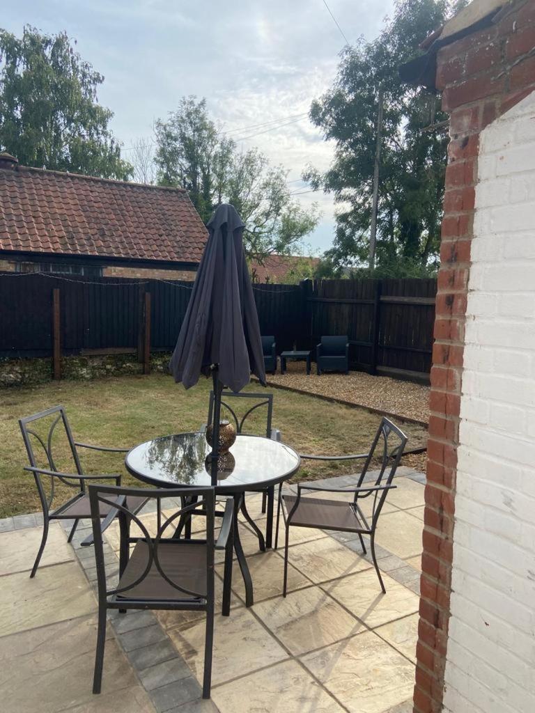 Charming Cottage Lyng  Bagian luar foto